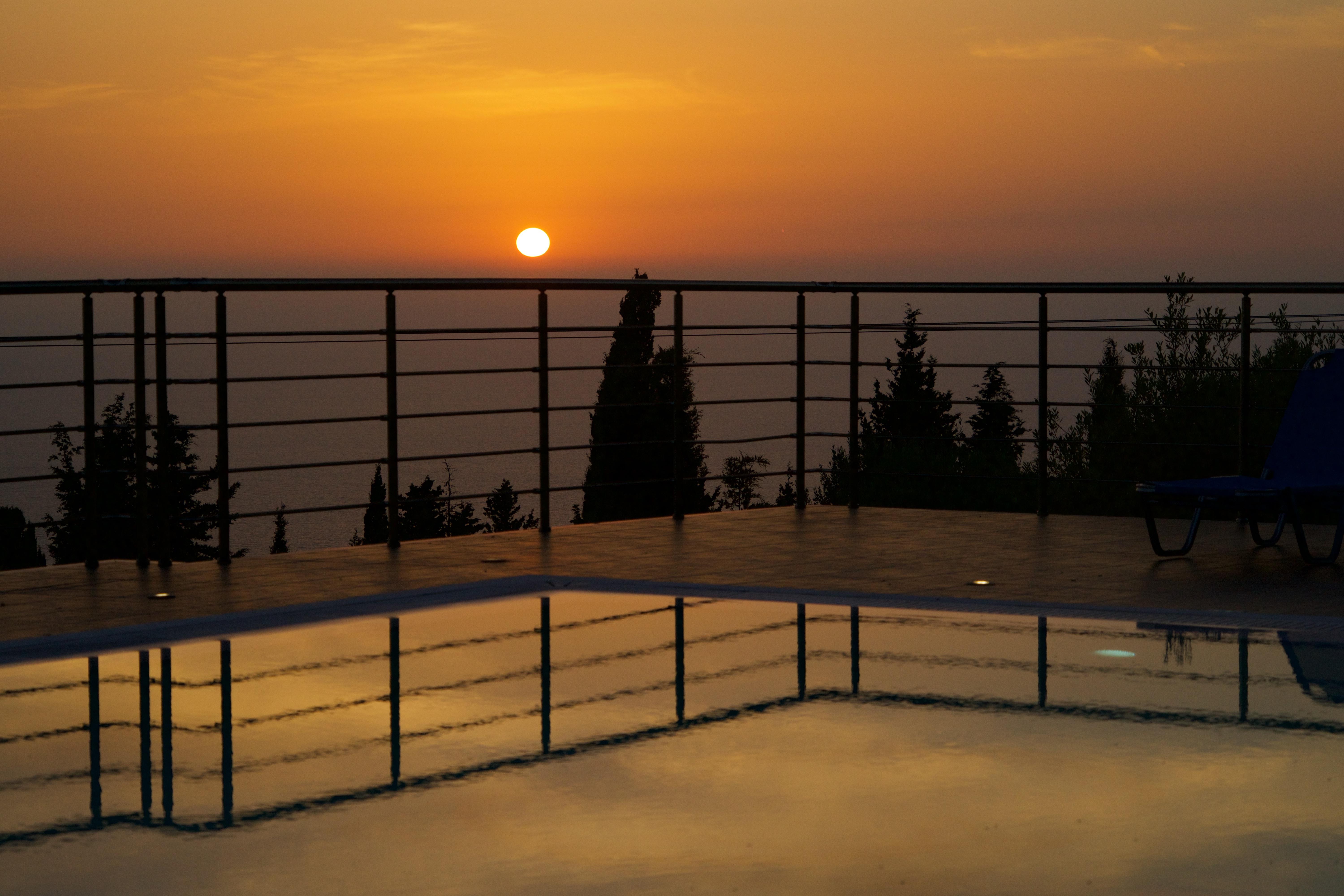 Studios Vrionis Panoramic Sunset Mesovounia  Exteriér fotografie